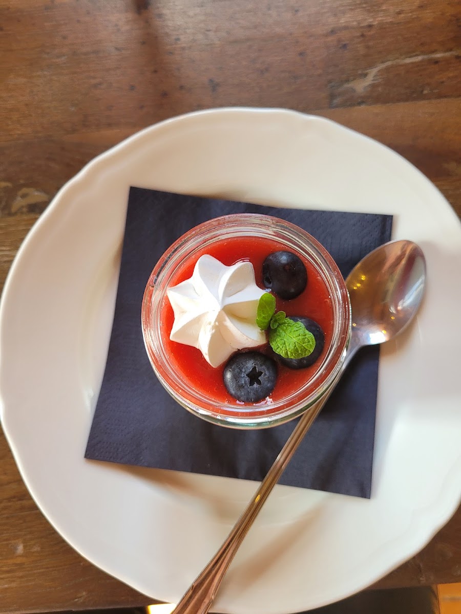 Zamek Sarny - Café Scharfeneck-9